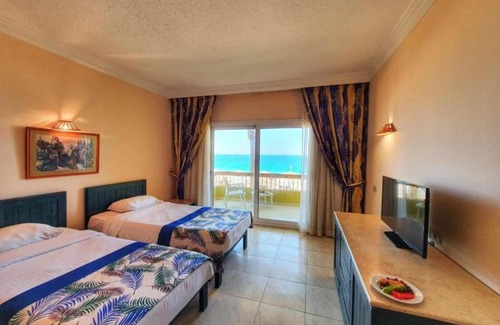 Al Ahyaa Complejo | Palm Beach Resort Families and Couples only