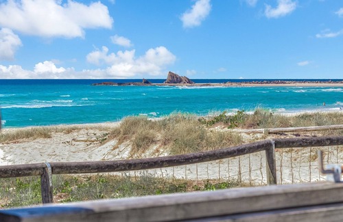 Palm Beach Casa | Palm Beach Shack - Absolute Beachfront Palm Beach - Pet Friendly (Upon Request) - Linen Provided!