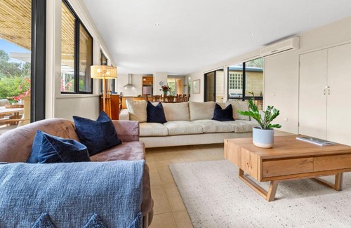 Merricks Beach Casa | Palm Beachside Retreat