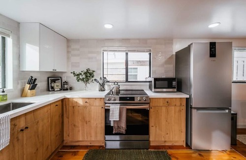 Gilbert Casa | Palm · Bungalow at Palm w/ Fire pit + steps from Downtown