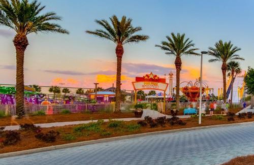 Panama City Beach Casa | Palm Cove Coastal Cottage