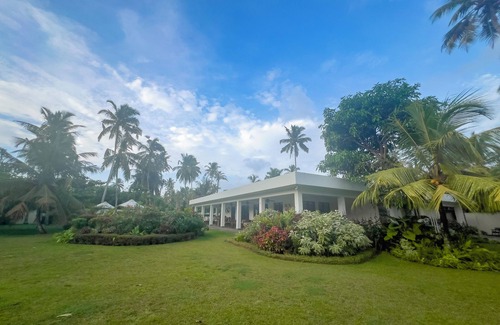 Kathaluwa Villa | Palm Cove Villa. 5 min Walk to the Kabalana Surfing Beach. Star Link internet