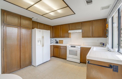 Palm Desert Condominio | Palm Desert Condo w/ Patio & Golf Course Views