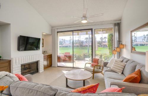 Palm Desert Apartamento | Palm Desert Condo with Patio and Golf Course Views