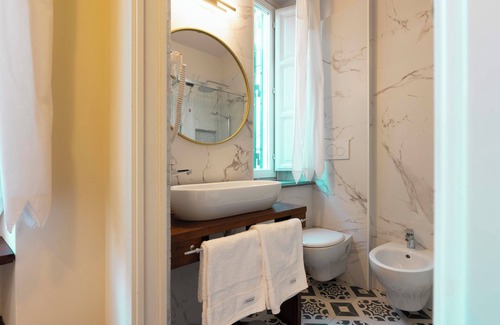 Quartiere XVII Trieste Hotel | Palm Gallery Hotel