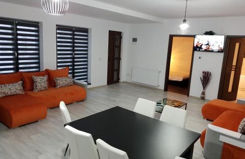 Sebes Casa | Palm Rezidential