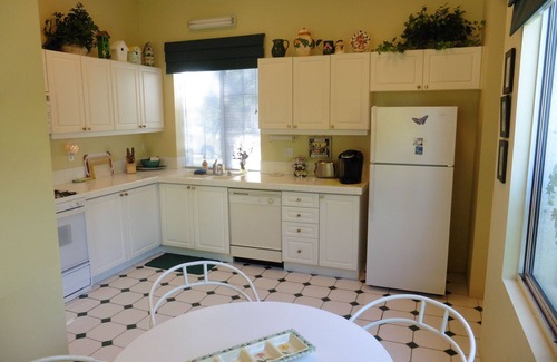 Cathedral City Casa | De Palm Springs Area Inicio 2Bed, 2Bath, Den, Piscina, Tenis, Zona Central Location