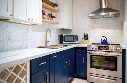 Racquet Club West Condominio | Palm Springs BLUE DESERT Condo!