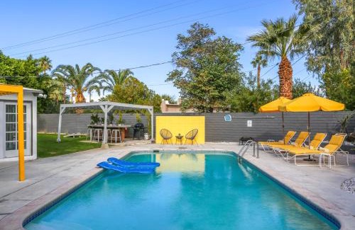 Racquet Club Estates Casa | Palm Springs Pool Bungalow Permit# 1491