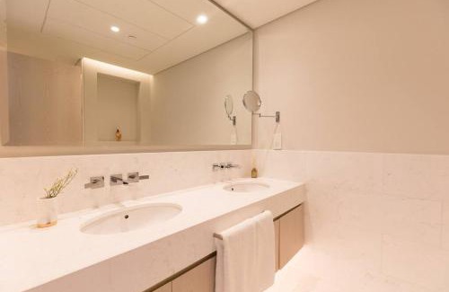 Palm Jumeirah Apartamento | Palm Tower St. Regis Amazing view high-end Studio