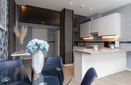 London Borough of Bromley Apartamento | Palm Tree House - Winter Wonderland