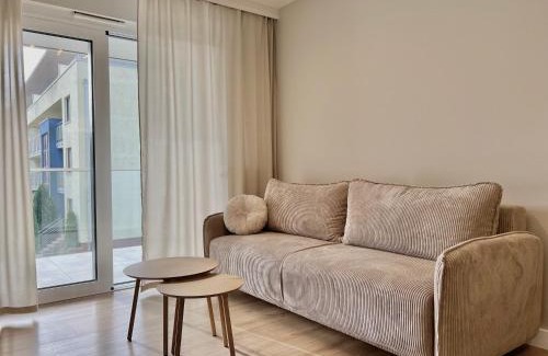 Dzielnica Uzdrowiskowa Apartamento | PALM TREE Perłowa Przystań parking, 650m do plaży, świeżo oddany nowoczesny apartament, Parkplatz im Preis inbegriffen, 650 Meter zum Strand, frisch fertiggestellt, geräumige und moderne Wohnung, Parking included, 650 meters to the beach!