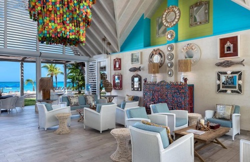 Halcyon Heights Villa | Palm Tree Villa | Beach View - Located in Fabulous Sandy Lane with Private Pool
