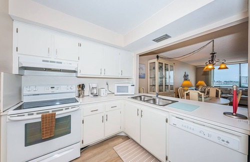 Palma del Mar Condominio | Palma 'Beautiful Mornings' on Boca Ciega Bay