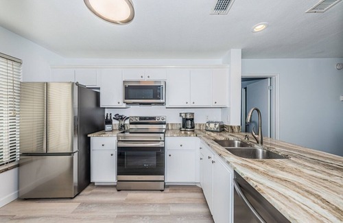 Palma del Mar Condominio | Palma 'Island Life to a Tee'
