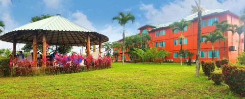 Quevedo Hotel | Palmar Del Sol Hotel