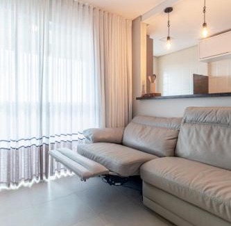 Plano Diretor Sul Apartamento | PALMAS EXPERIENCE - APARTAMENTO BRISA, no centro, vista lago!