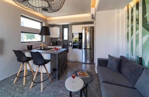 Petaloudes Apartamento | Palmeral Luxury Suites - Strelizia Ground floor