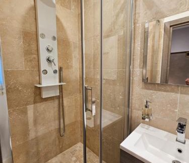 Cannes City Centre Apartamento | PALOMA
