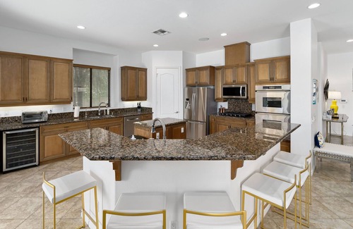 Desert Club Estates Casa | Paloma Paradise / Close to Festivals / Private Pool / Beautiful home in LQ Cove