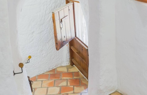 Valtierra Cabaña | Cuevas Rurales Bardeneras Palomar 5-7 personas, terraza y barbacoa