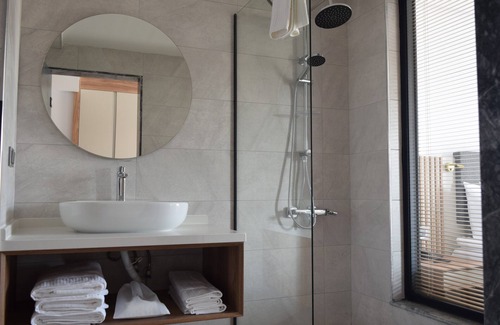Karahayit Hotel | PAMUKKALE KAYA THERMAL SPA HOTEL
