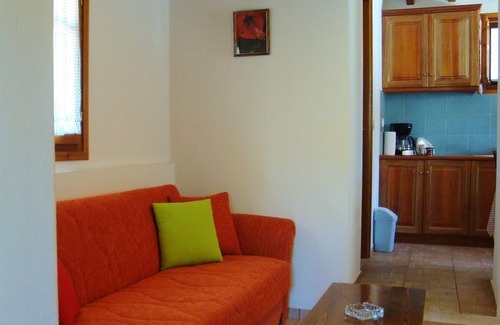 Skopelos Cabaña | Pan Flute Cottage - una casa de campo rodeada de naturaleza y mito.