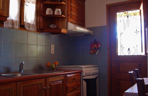 Skopelos Cabaña | Pan Flute Cottage - una casa de campo rodeada de naturaleza y mito.