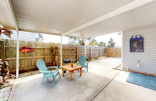 Biltmore Beach Casa | Panama City Cottage Comfort