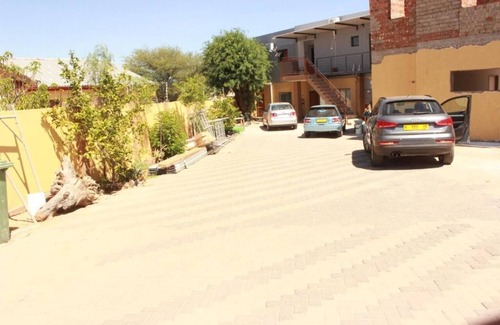 Windhoek Casa | Pandeinge - Quadruple Room with Bathroom