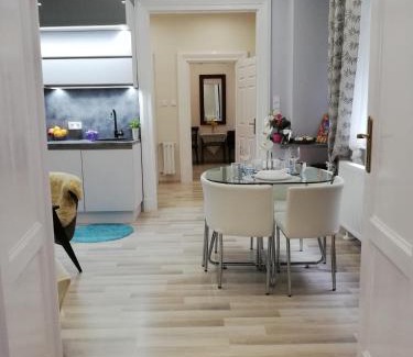 Ujlipotvaros Apartamento | PANNONIA Budapest Center DELUXE
