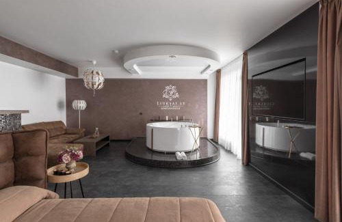 Klaipeda Apartamento | Panorama-27 Jacuzzi Apartment by LIUKSAI