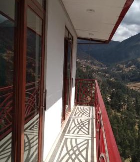Huari Casa | PANORAMA ALOJAMIENTo RESTAURANT