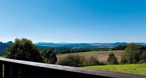 Mittelndorf Apartamento | Panorama-Apartments Weinberghaus