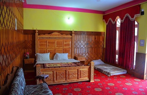 Miandam Hotel | Panorama Hotel Miandam Swat