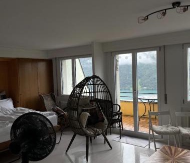 Ruetli Apartamento | Panorama Lakeside Retreat Seelisberg