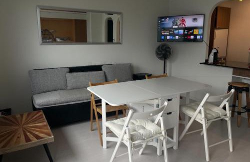Ruetli Apartamento | Panorama Lakeside Retreat Seelisberg
