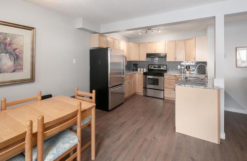 East Kootenay Apartamento | Panorama Mountain Resort - Horsethief Lodge with Fairmont Creek