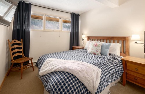 East Kootenay Apartamento | Panorama Mountain Resort - Horsethief Lodge with Fairmont Creek