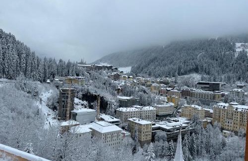 Bad Gastein Apartamento | Panorama & SPA Apartment Kaiser Franz Josef I im Schillerhof