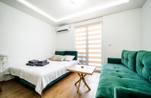 Vrnjacka Banja Apartamento | Panorama V Lux Vrnjačka Banja