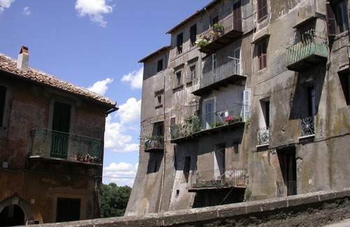 Vignanello Apartamento | panoramic apartment, full of atmosphere, a few steps from the Ruspoli castle.