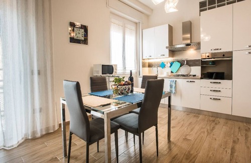 Cagliari Apartamento | Apartamento panorámico con impresionantes vistas a la ciudad (con WiFi gratuito)