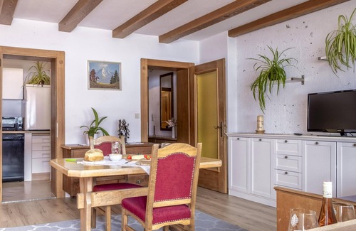 Hopfgarten im Brixental Apartamento | Panoramic Apartment, 500m to the ski bus