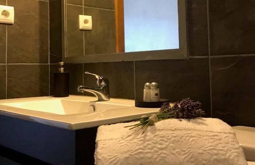 Braganca Apartamento | GuestReady - Quintanilha Sweet - Rio Maçãs