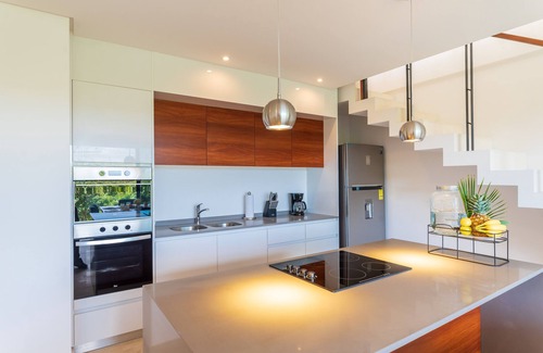 La Veleta Complejo | Panoramic By Alegria Rentals and Sandy Powerful