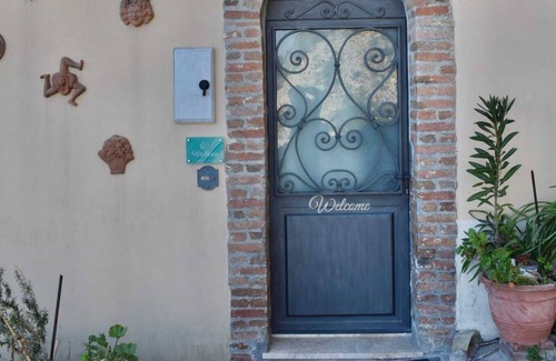 Castelmola Apartamento | Panoramic cottage 100 mt from the main square view Taormina and Calabria