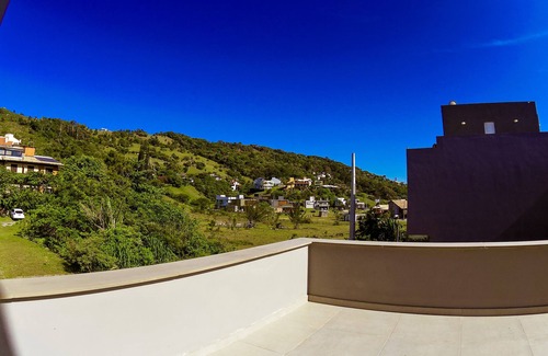 Garopaba Casa | casa panorámica cerca de la playa