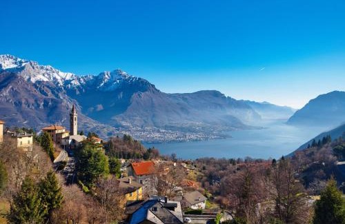 Civenna Casa | Panoramic lakeview house Bellagio