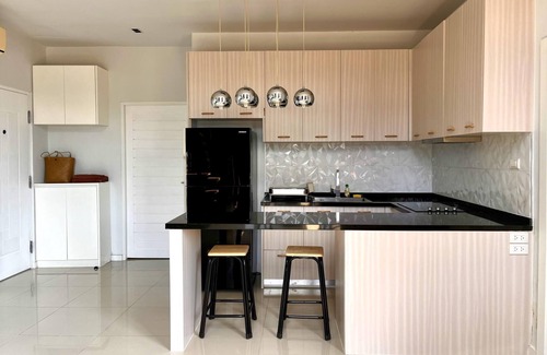 Kamala Apartamento | Panoramic mountain view penthouse at Icon Park
